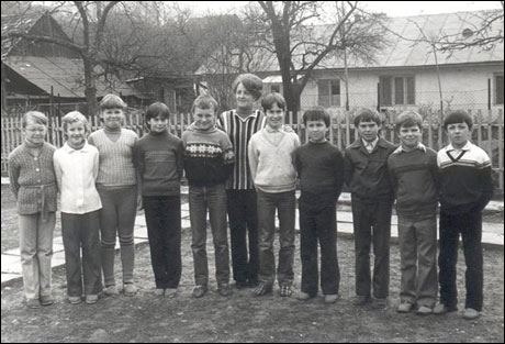 �kolsk� rok 1982/83, riadite�ka �koly I. Z�hor�kov�